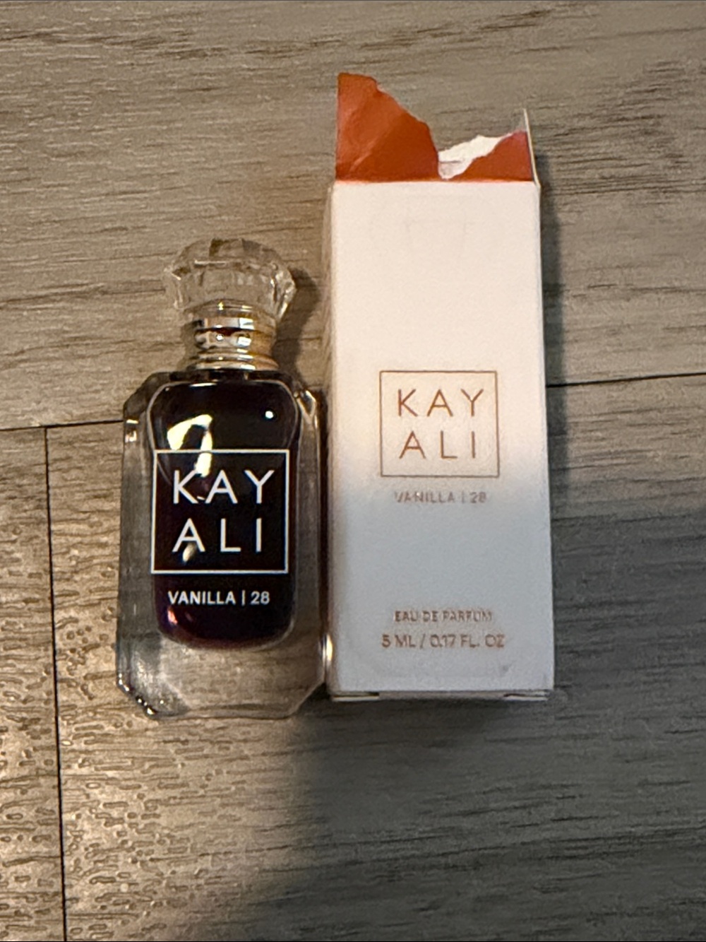 Kayali Vanilla 28